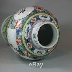 U804 Chinese famille verte baluster vase, Kangxi (1662-1722)