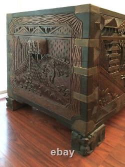 Vintage Mid Century Chinese Camphor Wood Lined Chest Blanket Trunk Coffee Table
