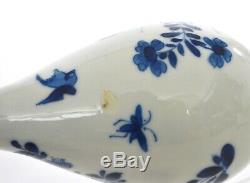 17c Chinois Kangxi Bleu Et Blanc Porcelaine Prunier Bouteille Oiseaux Vase En L'état