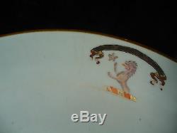 18c Antique Exportations Chinoises De La Famille Rose Assiette En Porcelaine Armorial 10