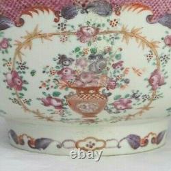 18th Century Chinese Export Famille Rose Punch Bowl 11 1/2 Pouce Diamètre