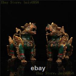 4,92 Paire de statues de lions de porte peintes en cuivre pur chinois incrusté de pierres précieuses dorées