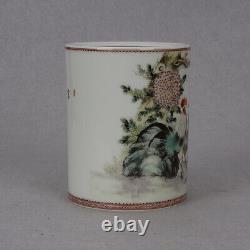 6 Pot à pinceaux en porcelaine Famille Rose chinois avec des chrysanthèmes et des animaux comme des coqs et des poules