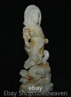 8.8 Ancienne sculpture en jade blanc chinois de la déesse Kwan-yin du FengShui avec un dragon