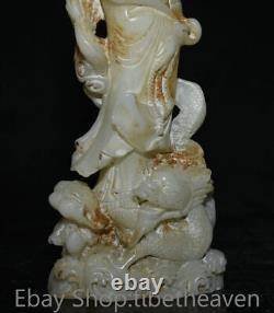 8.8 Ancienne sculpture en jade blanc chinois de la déesse Kwan-yin du FengShui avec un dragon