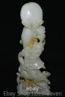 8.8 Ancienne sculpture en jade blanc chinois de la déesse Kwan-yin du FengShui avec un dragon