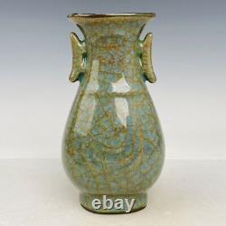 9.1 Vieux Chinois Porcelaine Chanson Dynastie Guan Four Cyan Glace Crack Double Oreille Vase