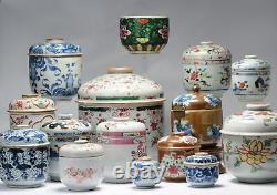 Antique 18ème C Collection De Pots Chinois De Porcelaine Chine Kangxi Yongzhen