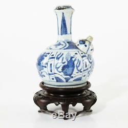 Antique Bleu Et Blanc Dynastie Chinoise Des Ming Wanli Période Kendi Porcelaine