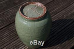 Antique Chinois 1368 -1644 Dynastie Ming Longquan Celadon Vase Baie Vitrée Réduite