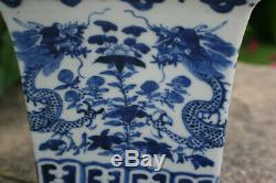 Antique Chinois En Porcelaine Peinte À La Main Blue & White Dragon Flower Pot Carré