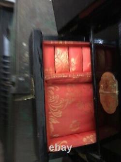 Antique Chinois Laqué Boîte À Bijoux Armoire Nacre Incrustation