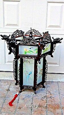 Antique Chinois Sculpté Rosewood Dragon Reverse Glass Painted Panels Lantern, Lampe