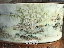 Antique Chinoises Qing Porcelaine Jardinières Avec Stands En Bois Liners Cuivre