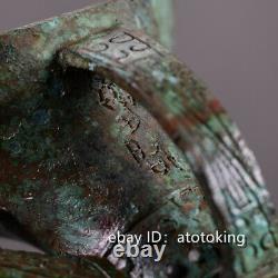 Antiquités chinoises : Coupe trépied en bronze de la période de la dynastie des Han avec inscriptions.