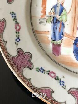 Assiette De Porcelaine Chinoise Ancienne Famille Rose