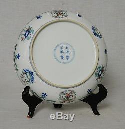 Assiette En Porcelaine Chinoise Dou-cai Avec Marque M2743