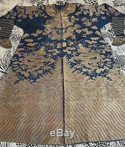 Belle Robe Chinoise En Brocart De Soie De Kesi Avec Brocart De Soie Du Xixe Siècle, Longueur 53x