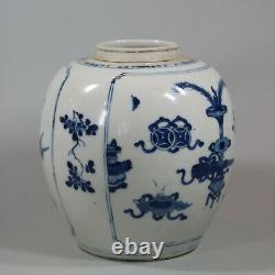 Bocal Chinois En Gingembre Bleu Et Blanc Avec Couvercle En Bois Percé, Kangxi (1662-1722)