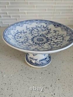 Bol en porcelaine bleue et blanche chinoise du début du 20ème siècle, de la dynastie Qing tardive, sur pied haut, 8×4