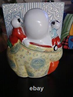 Bouddha rieur vintage en porcelaine chinoise Famille Rose avec 5 enfants