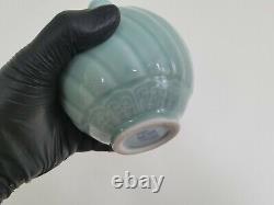 C. 20e Vase De Porcelaine En Forme De Citrouille Chinoise Celadon Dans Un Style Ancien