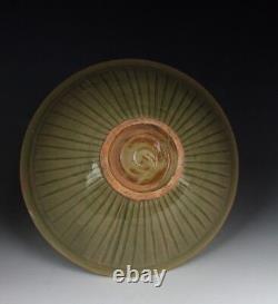 Chinese Antique Yaozhou Ware Porcelaine Bowl Avec Motif Fleur