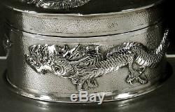 Chinese Export Silver Dragon Box C1890 Signé