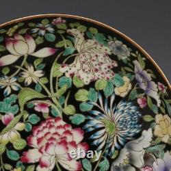 Chinese Old Marked Black Ground Famille Rose Fleurs Pattern Porcelaine Assiette