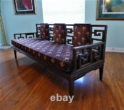 Chineserie Bois Canapé Canapé Banc Settee Loveseat Fretwork Chinese Seating MCM