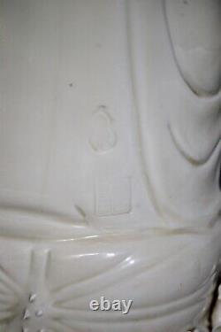 Chinois Antique Dehua Blanc De Chine Kuan Yin (guanyin) Avec Mark