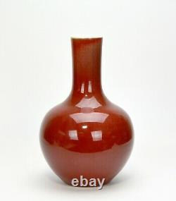 Chinois Qing Yongzheng Rouge Glacé Sand De Boeuf Oxblood Globular Porcelaine Vase