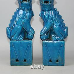 Chinoise Vieille Paire Marqué En Bleu Glaze Porcelaine Foo Statues Dog