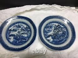 Deux Plaques Bleues Et Blanches Antiques D’exportation Chinoises Du 18ème Siècle