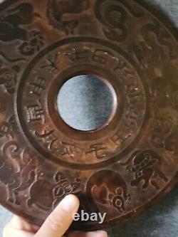 Disque bi en pierre sculptée chinoise avec roue du zodiaque en pierre et support 12