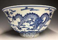 Dynastie Qing Chinoise Marquée Imperial Kangxi 1662-1722 Blue & White Dragon Bowl