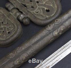 Épée Antique Chinoise Rare De Couteau De Poignard De Voyageur Argenté Avec Le Contrepoids