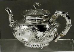 Exportation Chinoise Silver Dragon Teapot C1875 Chong Woo