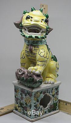 Figurine De Chien Foo Peinte À La Main En Porcelaine Chinoise, Grande