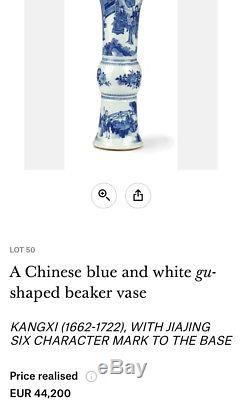 Kangxi Chinois Antique En Porcelaine Bleue Et Vase Gu Avec Divinité Et Enfants
