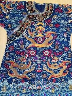Magnifique Antique Dynastie Qing Cour Soie Chinoise Broderie Robe Avec Des Dragons