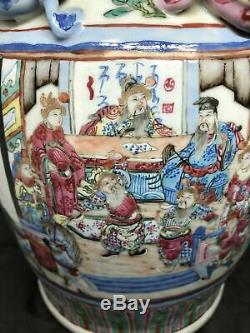 Paire De Antiques Famille Vases Chinois Rose