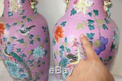 Paire De Grands Vases En Porcelaine De Chine D'époque 18ème / 19ème Siècle