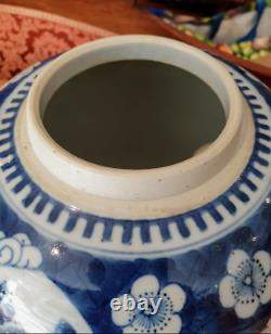 Paire De Pots De Gingembre Chinois Bleu Et Blanc De Porcelaine Qing Dynasty