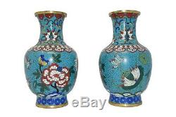 Paire De Vases Antiques Chinois Cloisonné Avec De L'or En Bronze Doré Balustre Forme