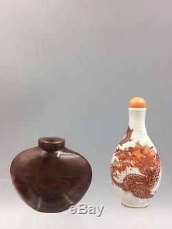 Porcelaine Antique Incisée En Porcelaine Émaillée Rouge Corail Dragon Snuff Bottle Qing