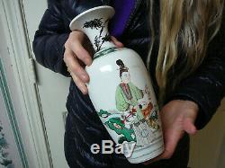 Porcelaine Chinoise Rare Rare Kangxi Yongzheng Qianlong Vase Wucai Période 18thc