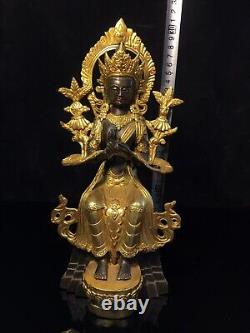 Statue de Maitreya Bodhisattva en cuivre doré antique chinois