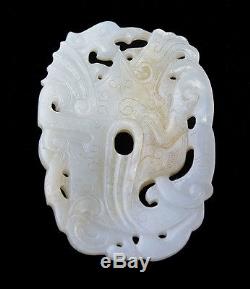 Superbe Pendentif En Forme De Jade Sculpté En Jade Blanc En Forme De Dragon