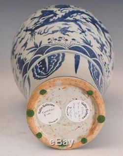 Une Paire Rare Et Important De La Dynastie Ming Chinoise Wan LI Mei Ping Vases